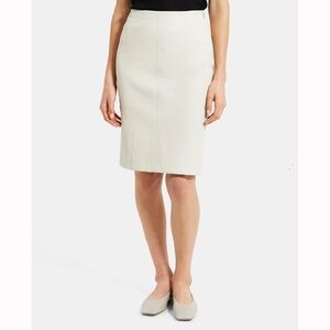 NWT Theory Pencil Skirt in Tan Leather, Size 4